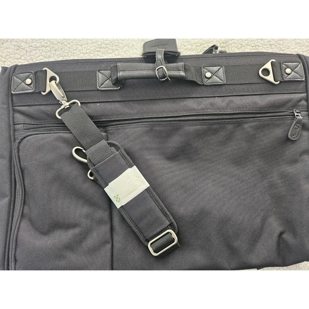 Golf PGA Tour Partners‎ Club Life Member Tri Folding Garment Bag Storage Brand
